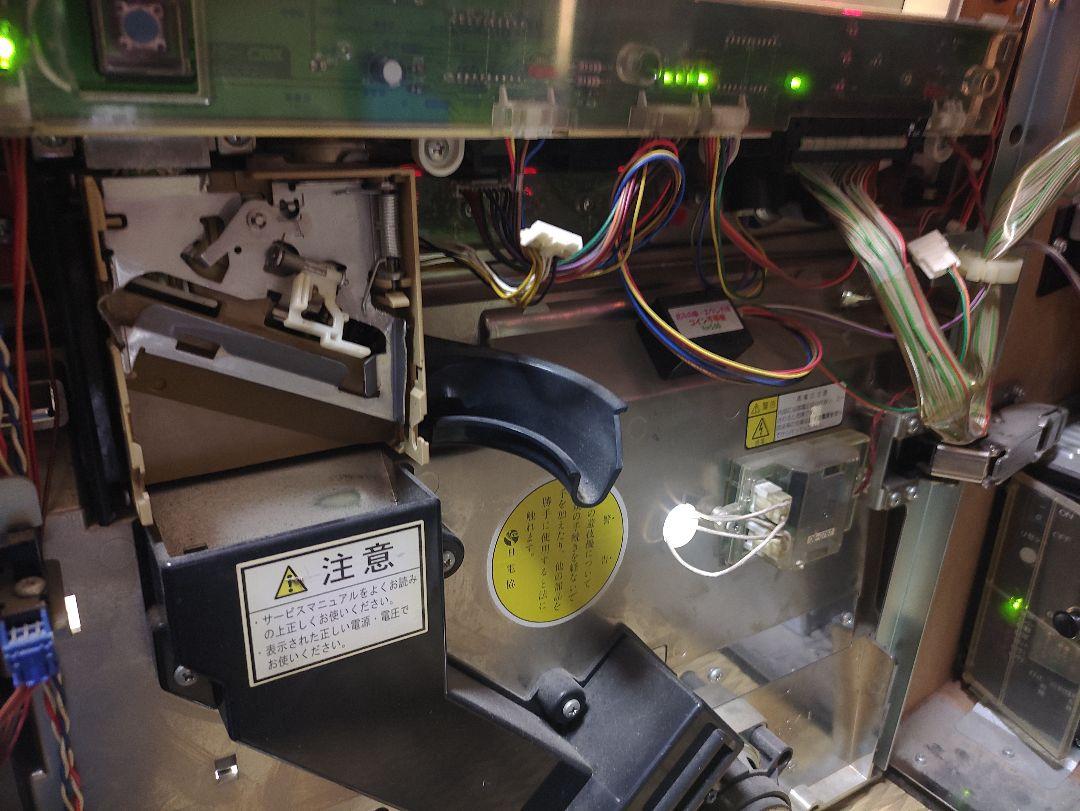 送料込み パチスロ実機 北斗の拳 4号機 コイン不要機