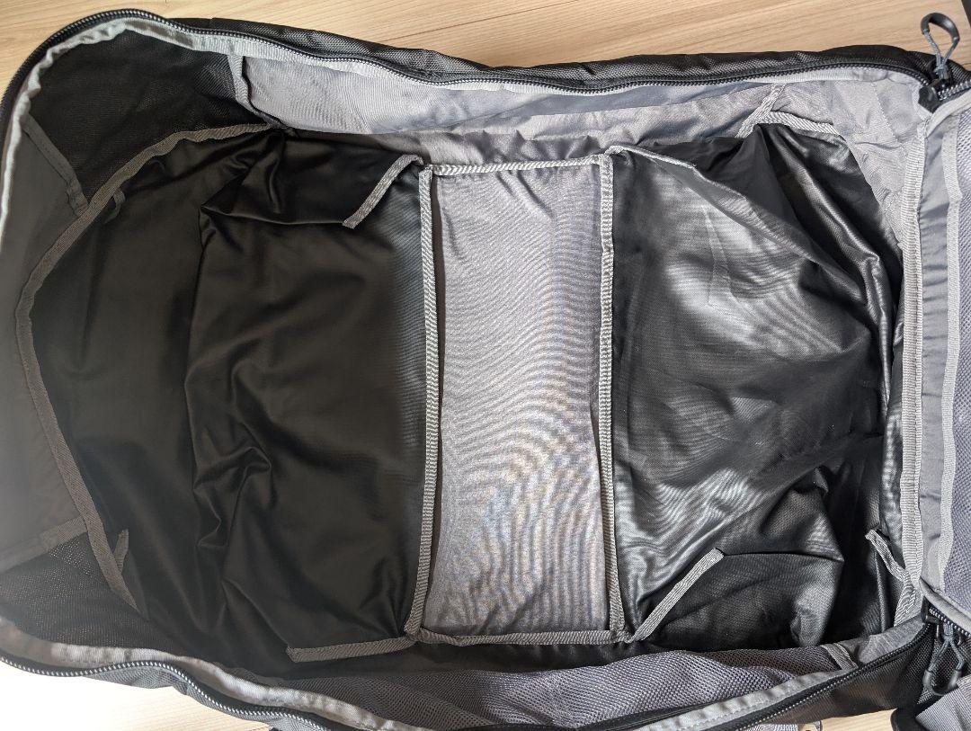 【美品】BURTON ダッフルバッグ 90L ブラック（2023年購入）