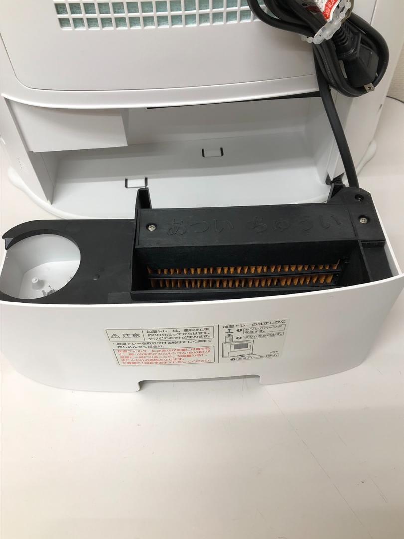 美品　シャープ　加湿セラミックファンヒーター　HX-G120ーW
