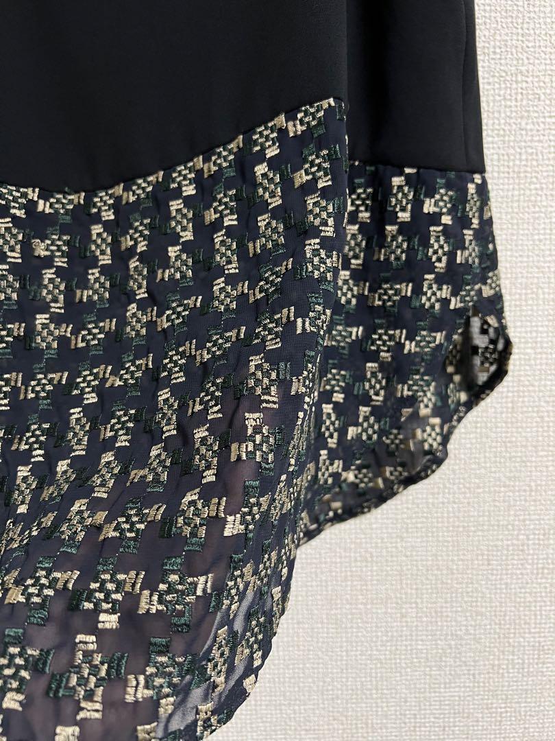 M/M ATTCHMENT エムエムアタッチメント バイカラー刺繍ノースリーブ