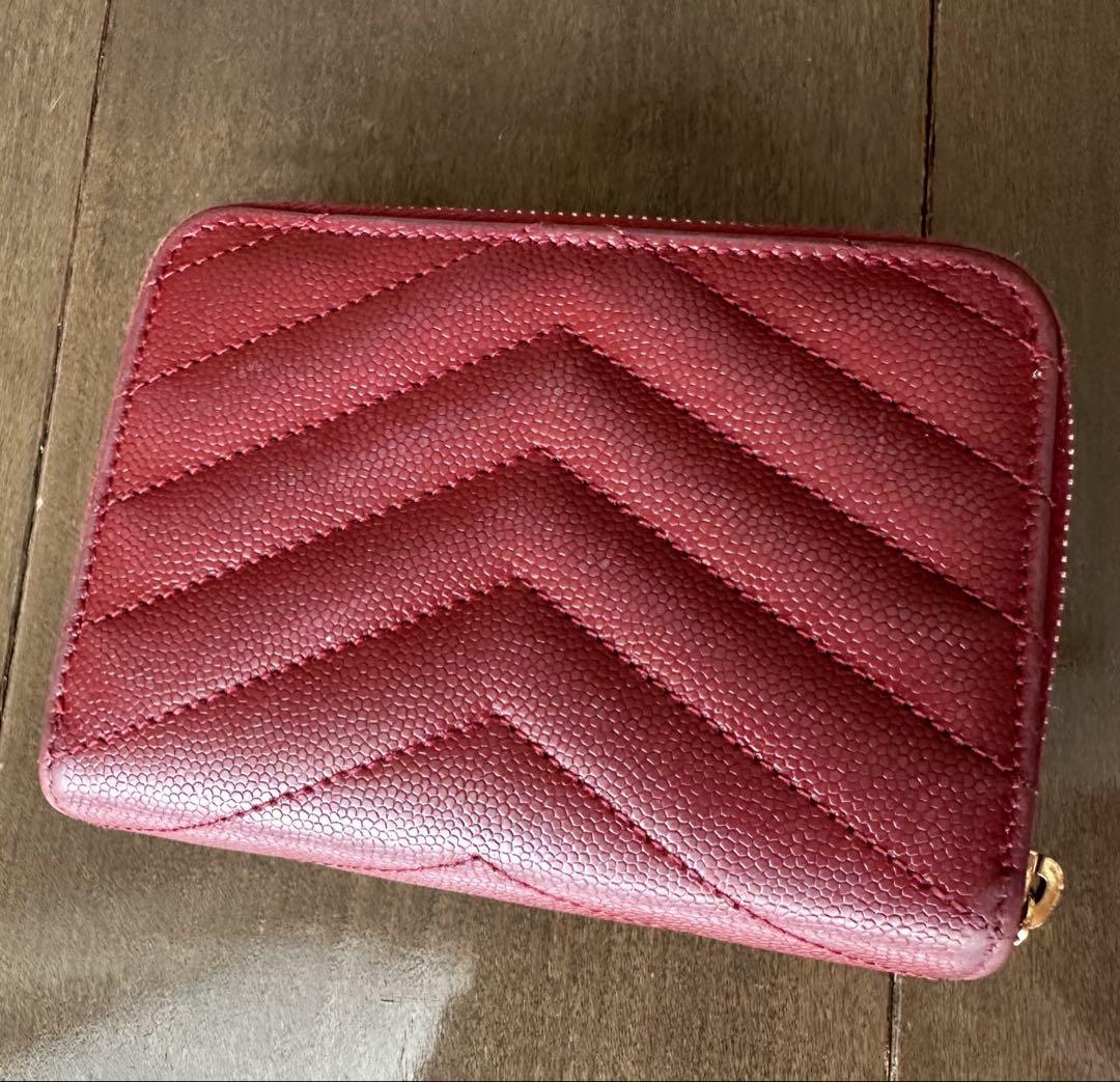 SAINT LAURENT 赤 二つ折り財布 - メルカリ