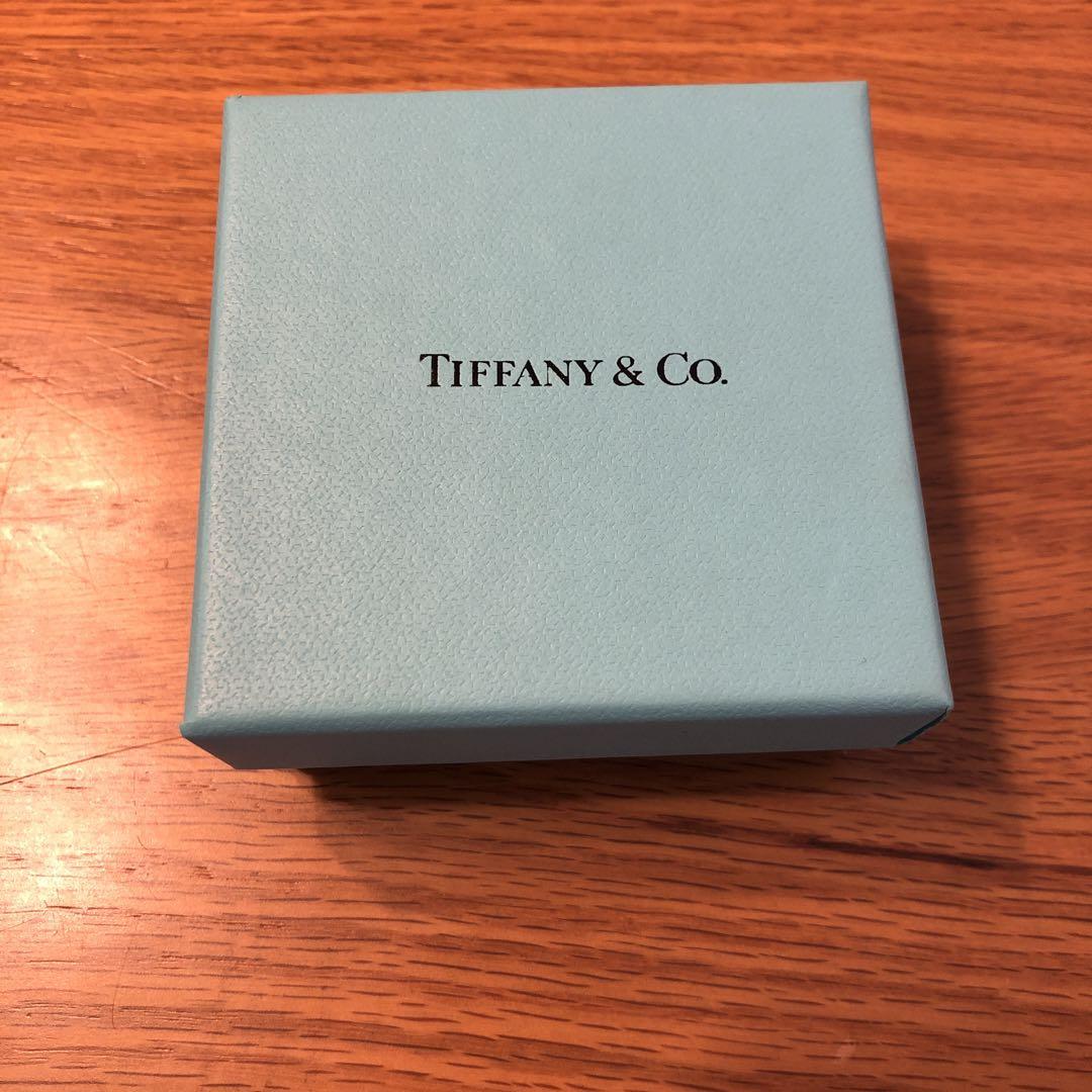 Tiffany & Co. ハート形ネックレス