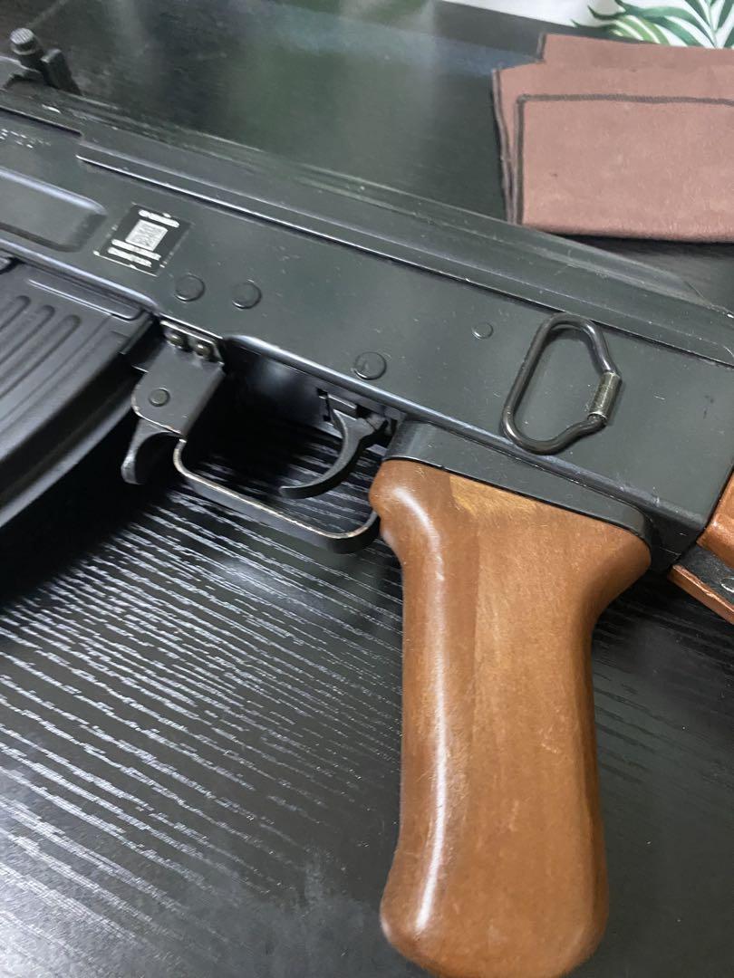 東京マルイ スタンダード電動ガン AK47