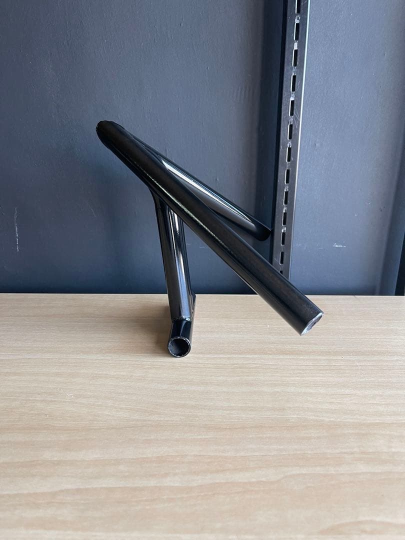 国内外の人気が集結 ハンドル 22.2 ロケットバー チョッパー