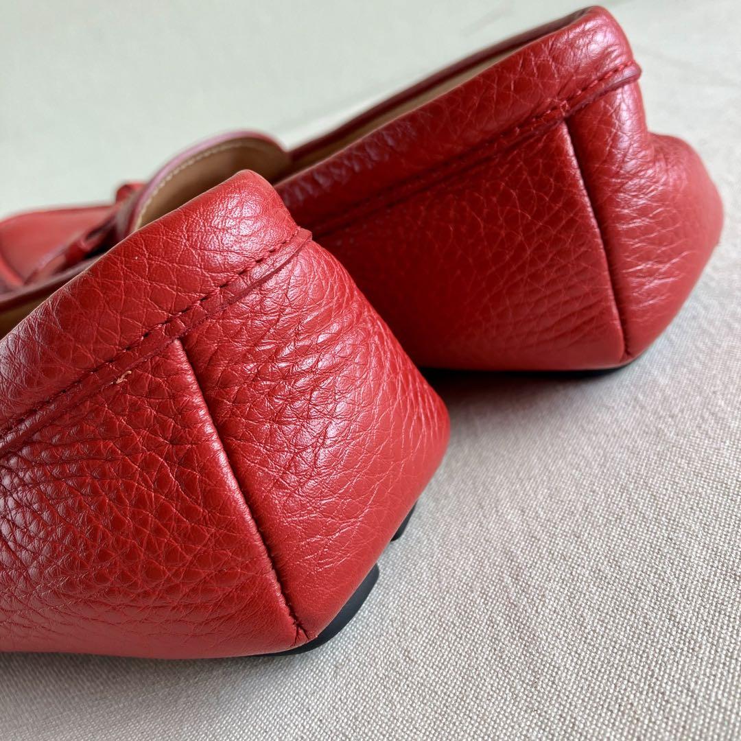 PRADA プラダ ローファー 革靴 本革 未使用に近い