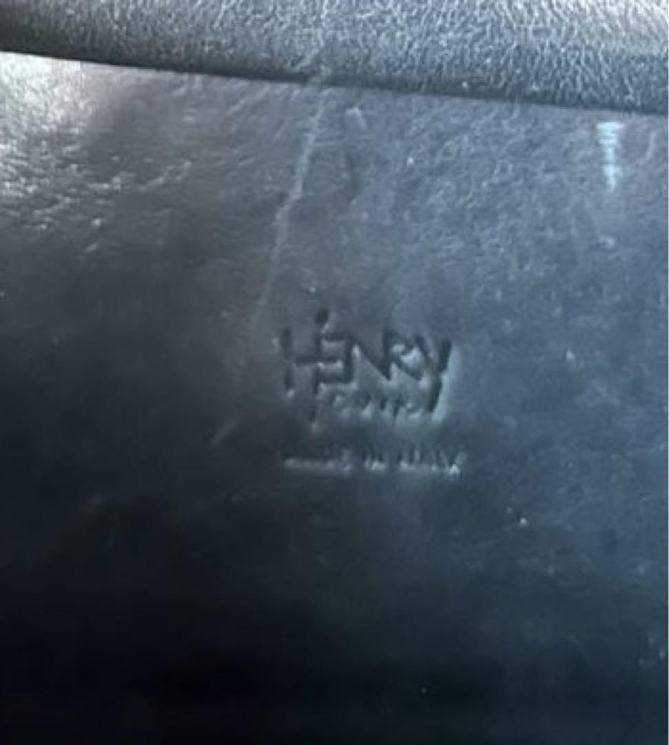 アンリークイール　HENRY CUIR バッグ