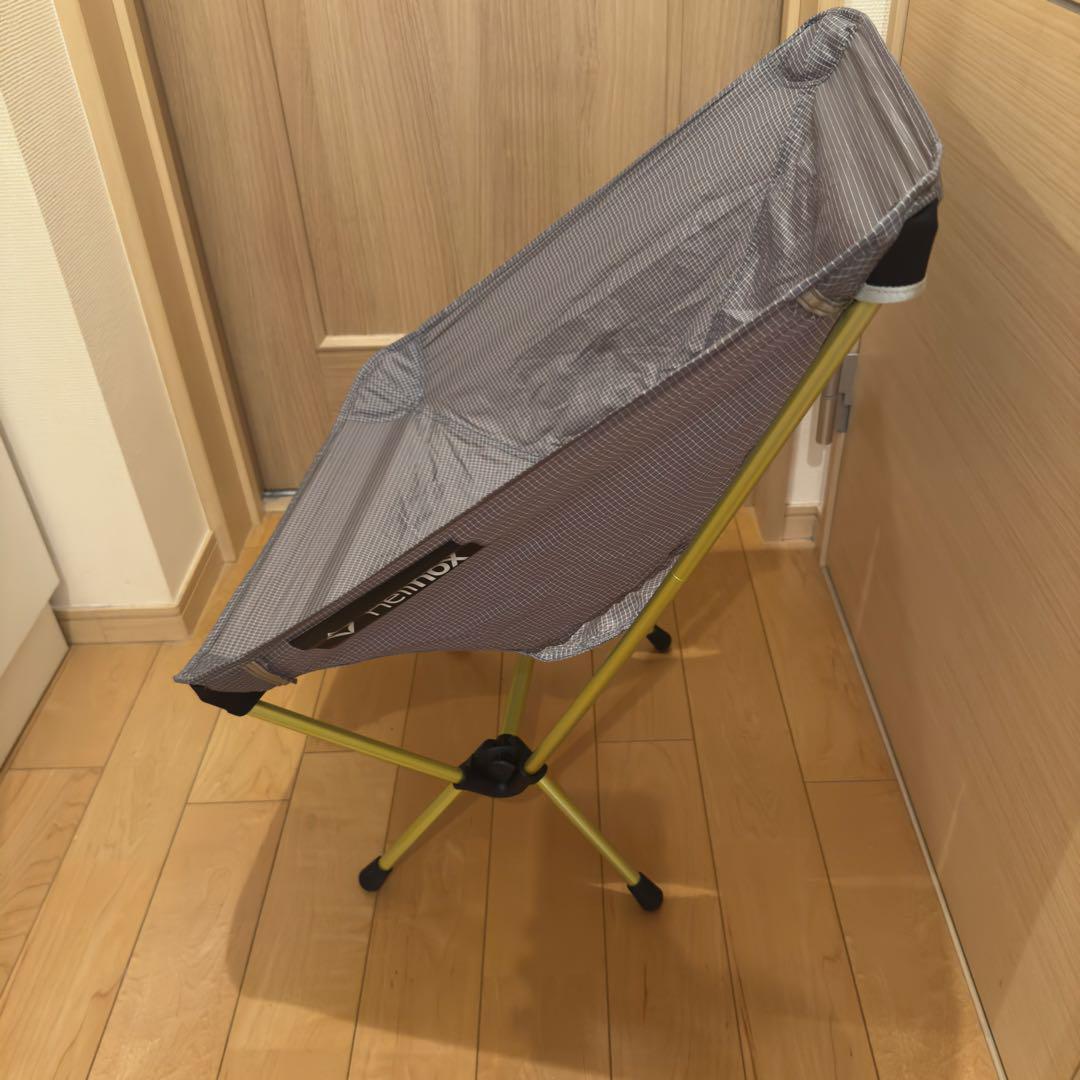 極美品　Helinox チェアゼロ　グレー