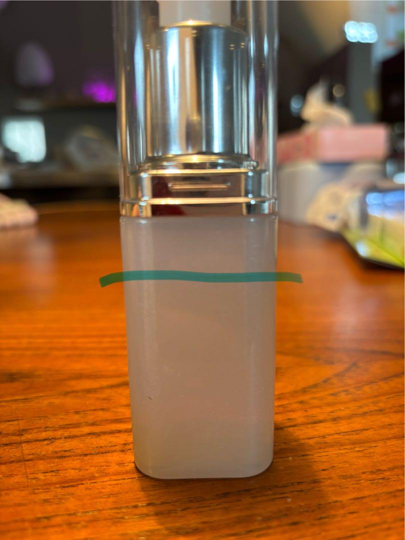 moisteane モイスティーヌアクノセラム 40mL
