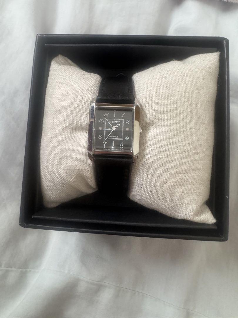 CITIZEN アナログ腕時計 ブラック　EW5600-10E