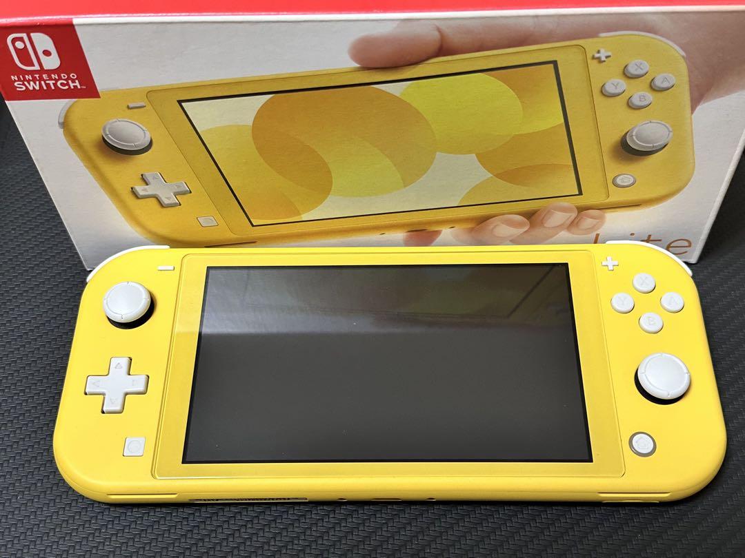 Nintendo Switch Lite イエロー 本体 カバー付き