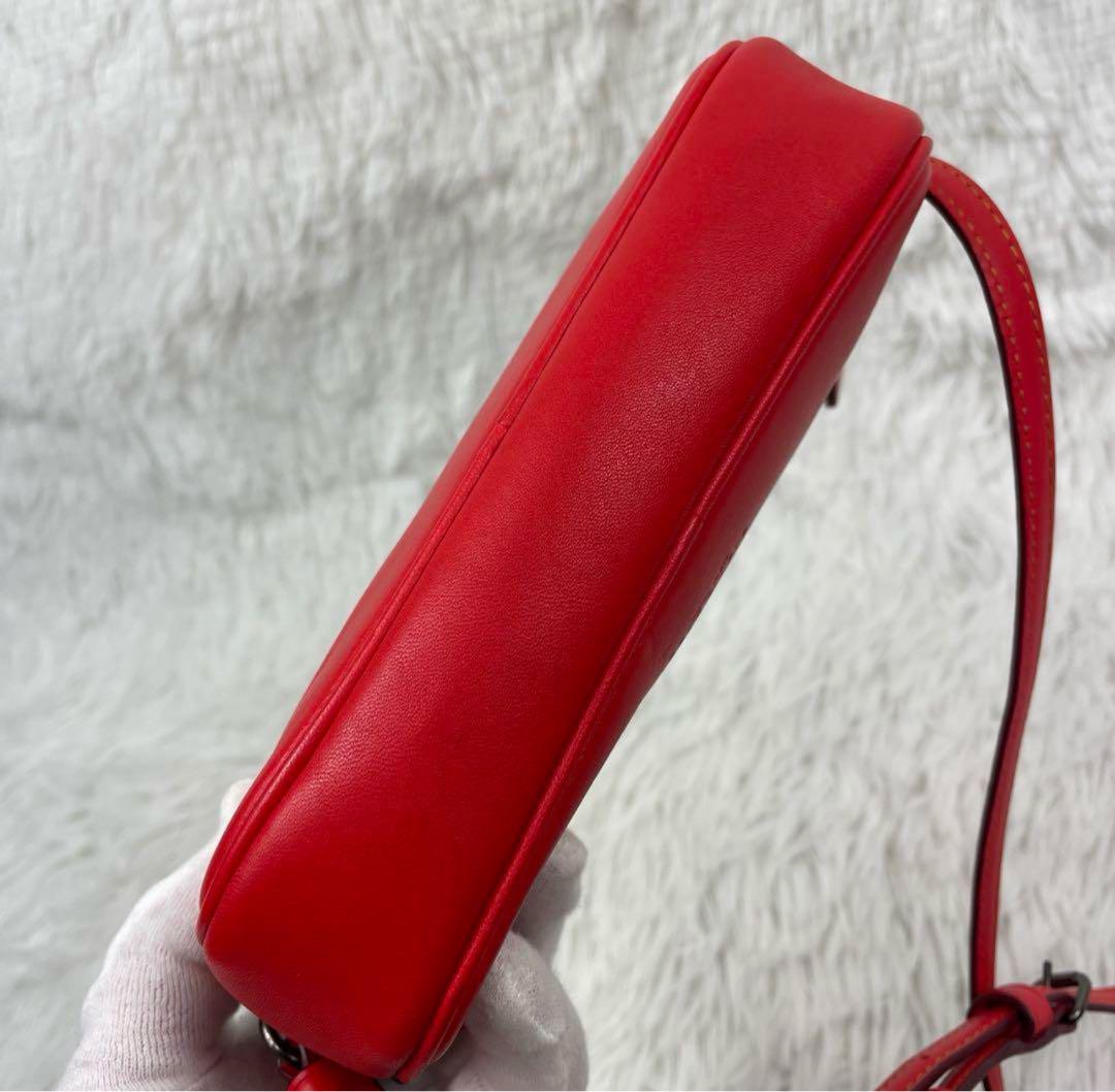 美品　coach×Disney ミッキーマウス　ショルダーバッグ　赤