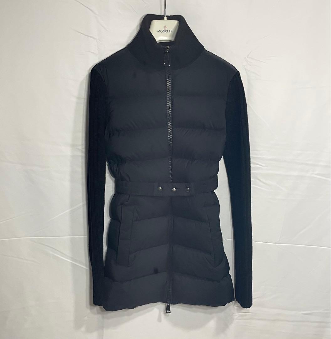 新品同様］モンクレール レディース ダウンニット ブラック - メルカリ