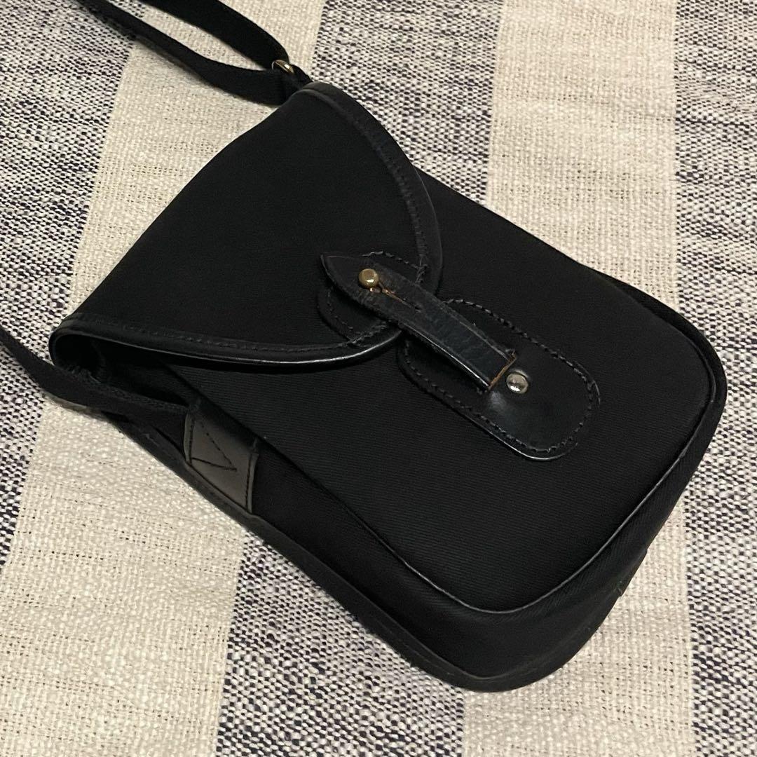 ショルダーバッグ 黒