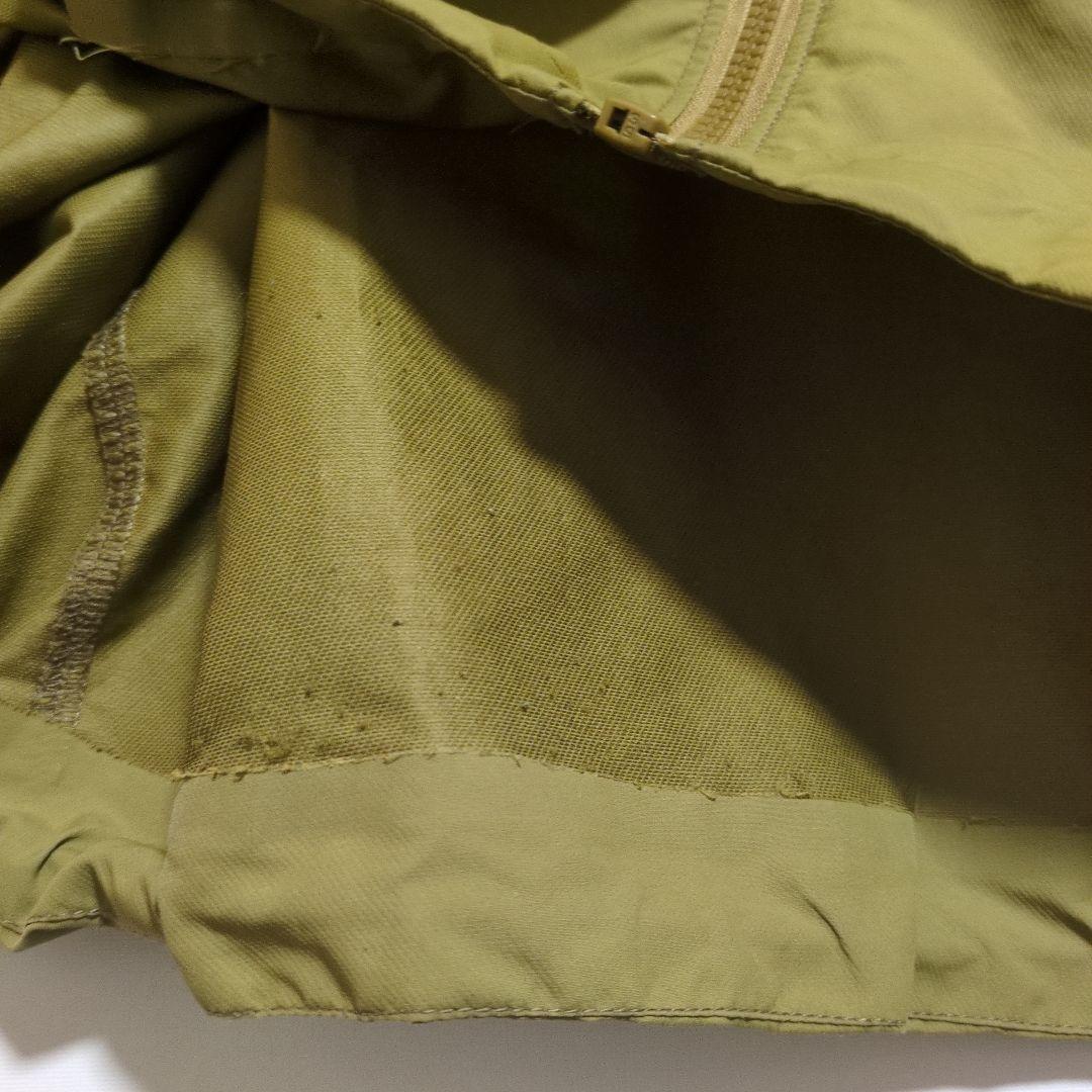 ARC'TERYX　ナイロンジャケット　キャメル　アウトドア　ロゴ　XL相当