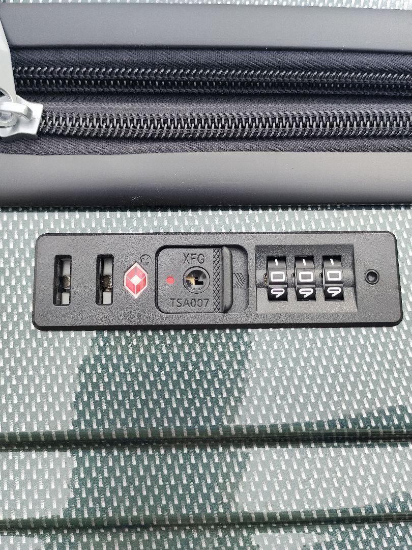 未使用品 キャリーケース スーツケース 旅行バッグ Lサイズ 5~7泊用
