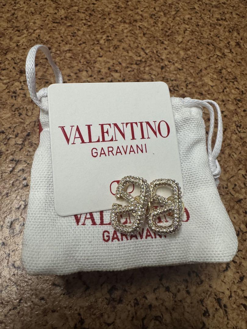 VALENTINOクリスタルピアス