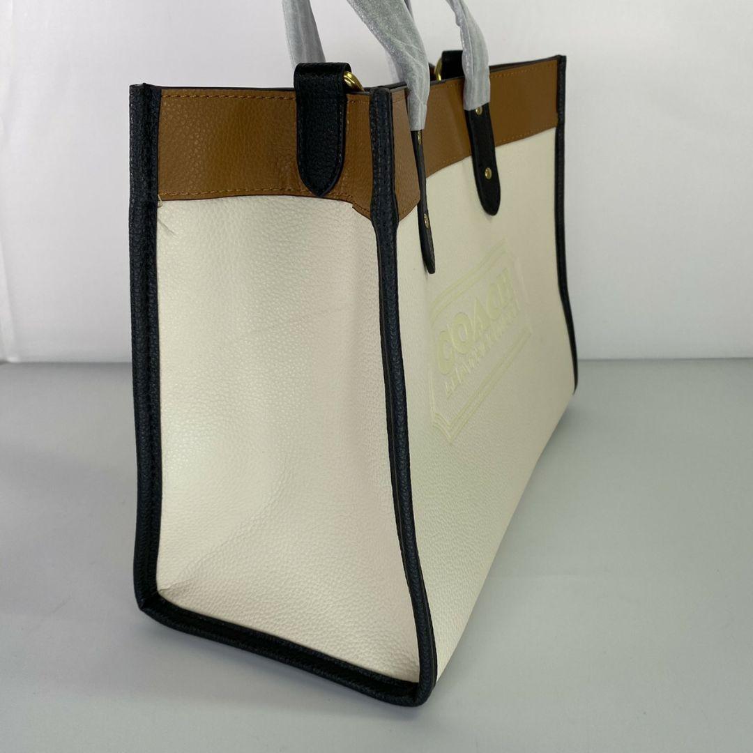 新品 ショルダーバッグ トートバッグ 2way Z4YNJ-m22756057335 COACH コーチ 新品在庫