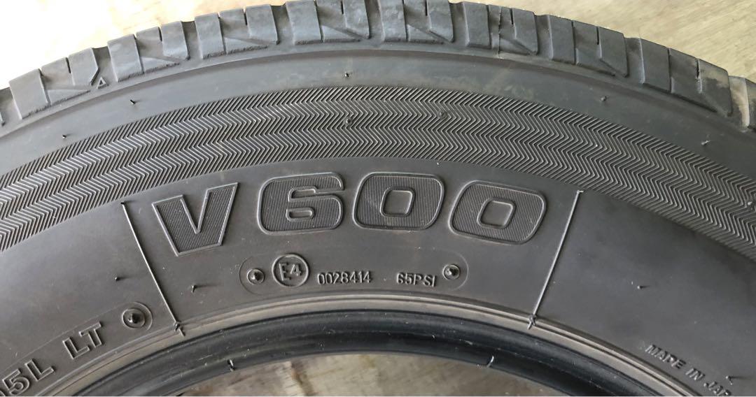 ☆ブリヂストン195/80R15 107Lノーマルタイヤ 4本☆