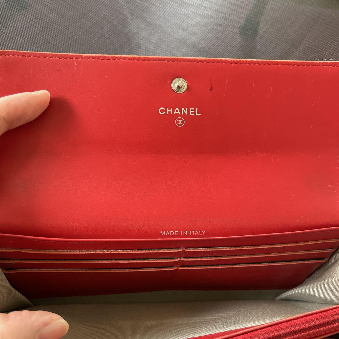 正規品　CHANEL 長財布　赤　CCロゴ