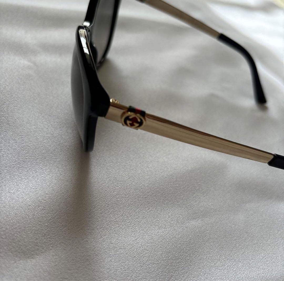 GUCCI キャットアイサングラス