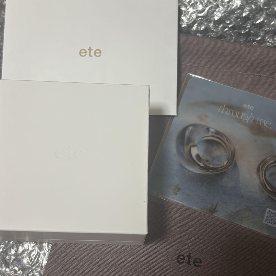 ete エテ [ONLINE Limited] クレセントムーン ネックレス