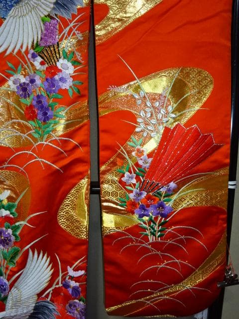 花嫁衣装 色打掛 飛鶴扇面草花文 金糸 花嫁衣装 色打掛 飛鶴扇面草花文 金糸