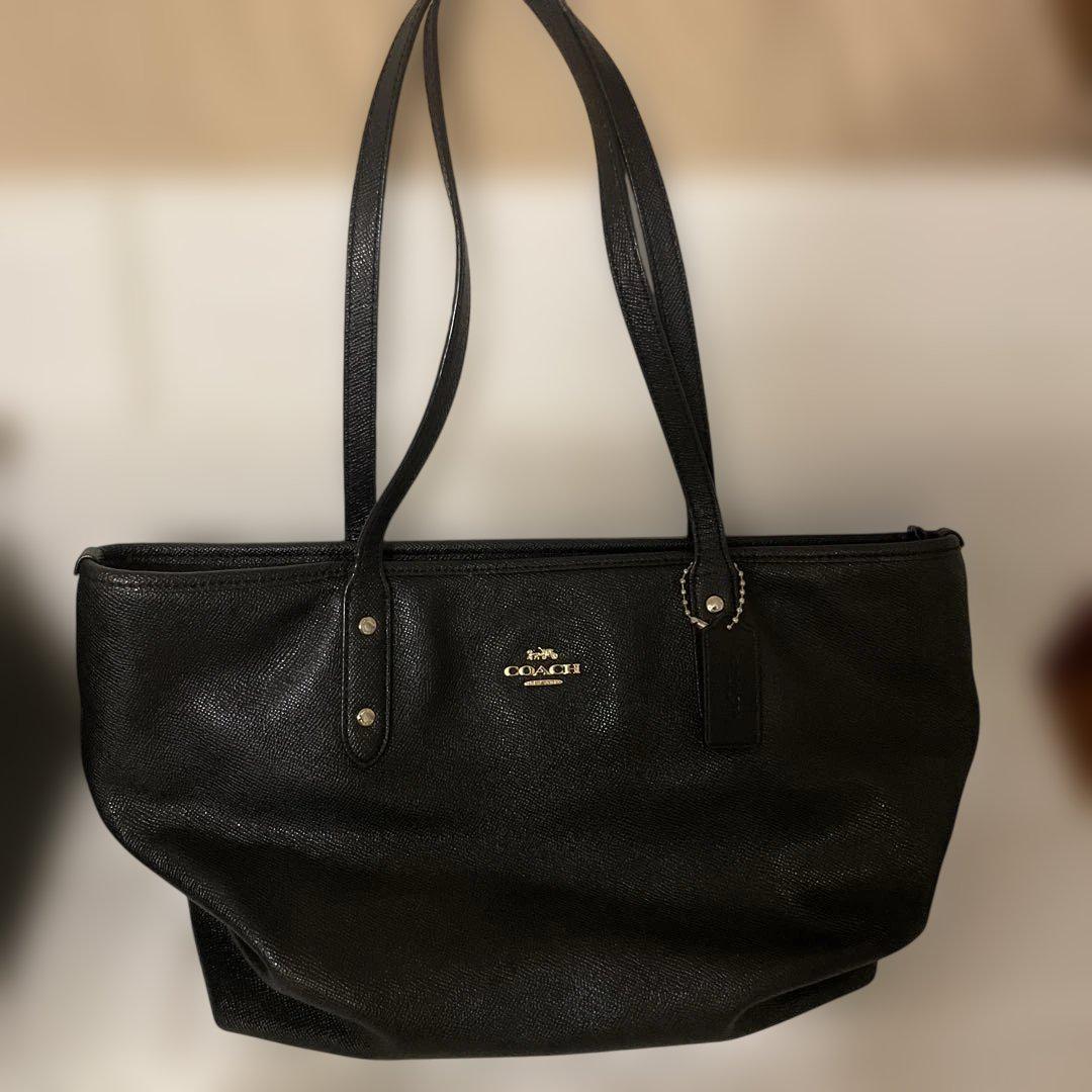 人気デザイン COACH コーチ レザー トートバッグ 黒 - メルカリ