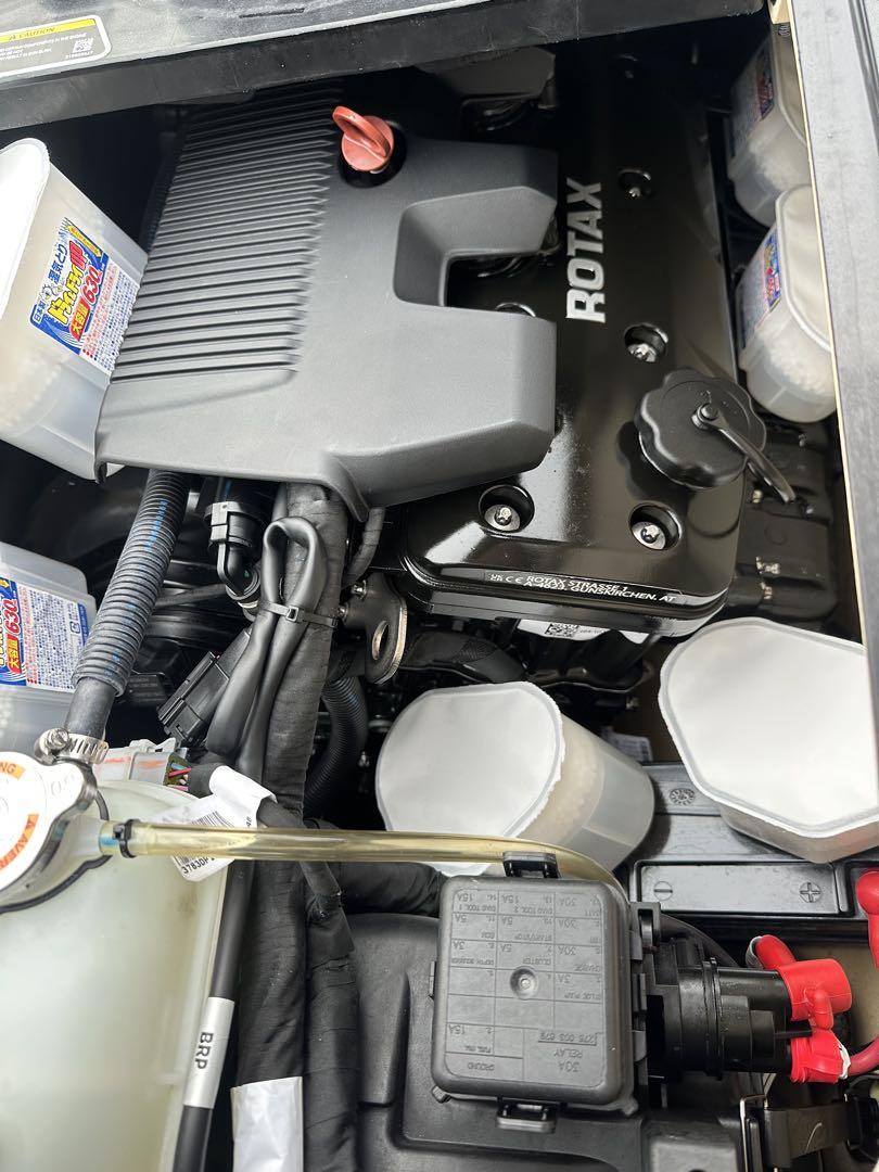 SEA-DOO RXT300 ジェットスキー