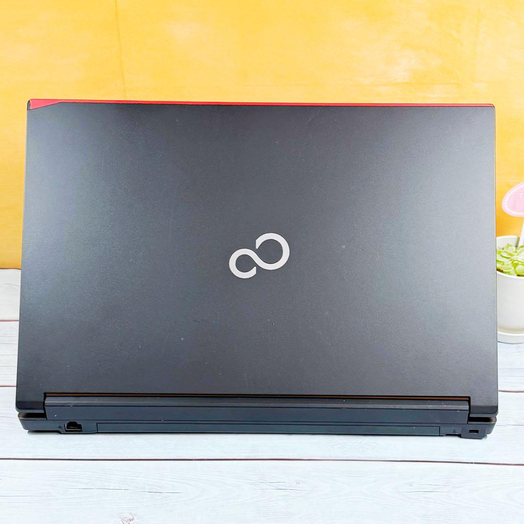 i3 富士通ノートPC