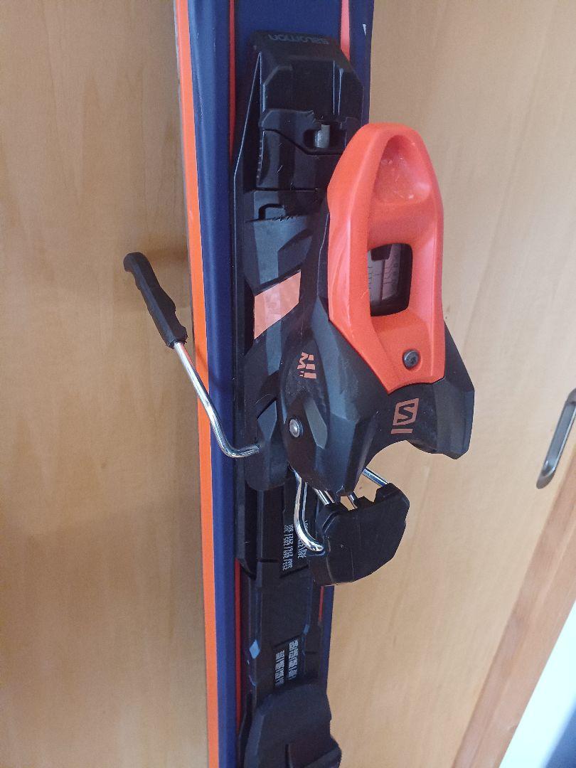 スキー板　SALOMON　FORCE FEVER 170cm