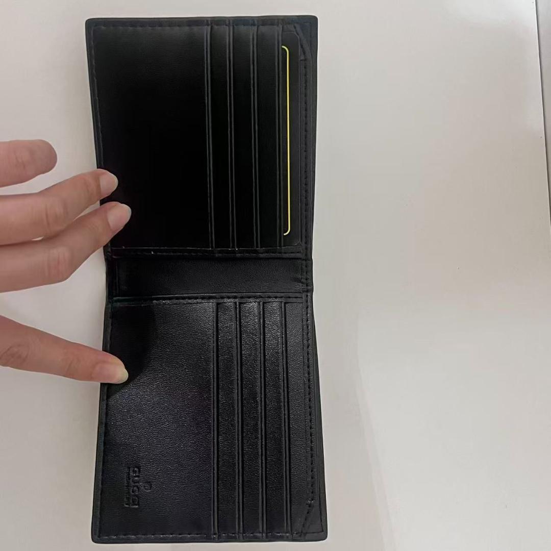 Gucci ブラック 二つ折り財布