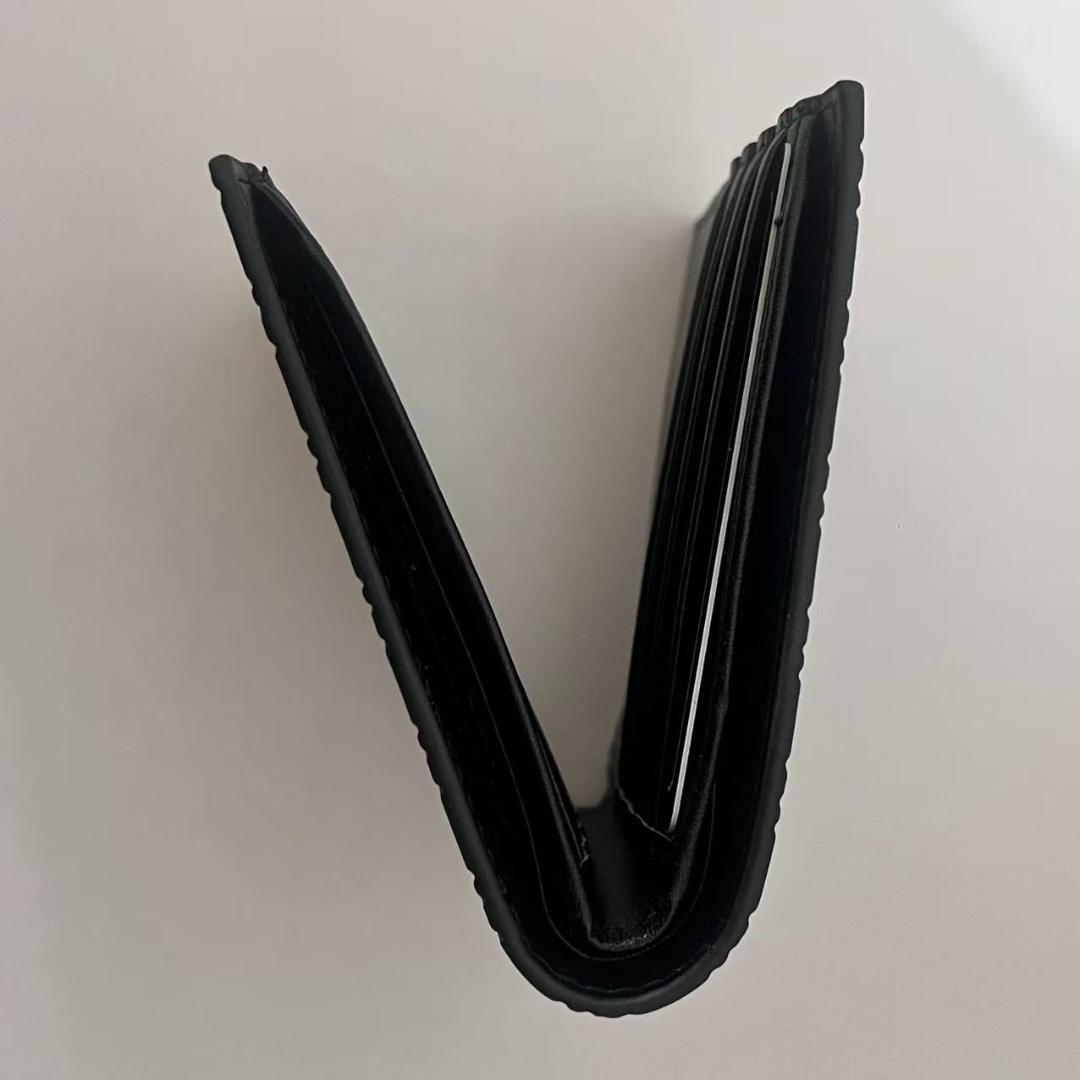 Gucci ブラック 二つ折り財布