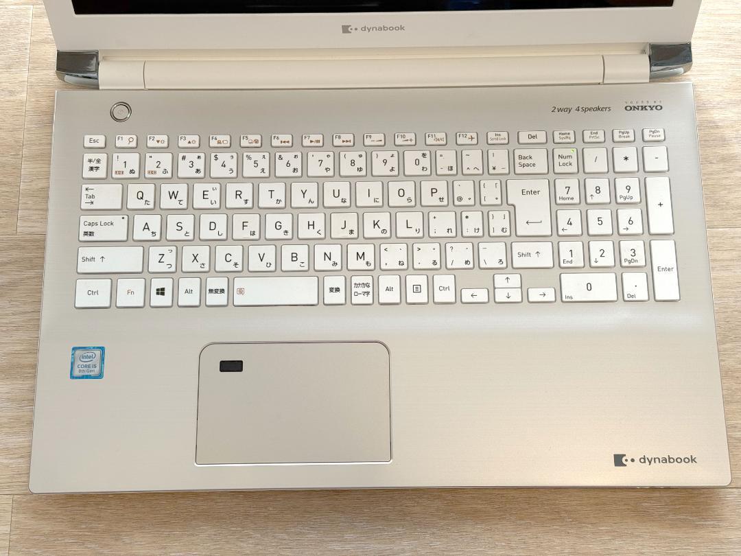 Dynabook 15.6インチ 8世代Corei5 8GB SSD 256GB nrcg.lt