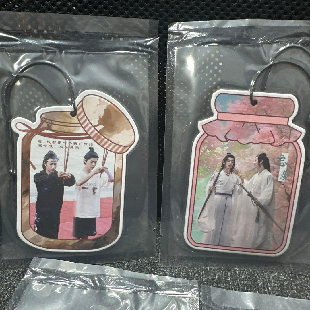 10枚セット】肖戦 王一博 博君一肖 両面で異なる デザイン 香り付き