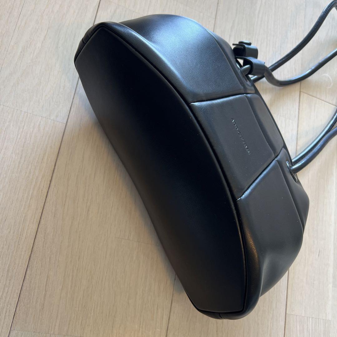 ADD CULUMN アドカラム　ショルダーバッグ　がま口　黒 ADD CULUMN ハンドバッグ CULUMN(アドカラム) PUFF-CLASP/口金