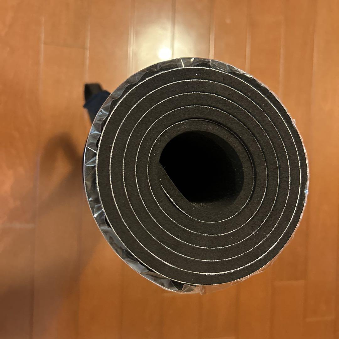 ヨガマット　カルバンクライン　新品