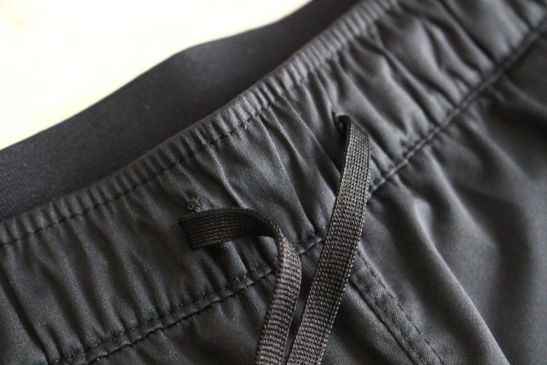 極美品】メンズM ナイキ トレイル ランパン トレラン