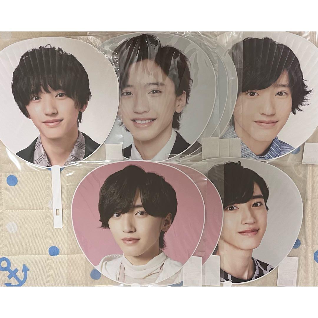 道枝駿佑　うちわ　まとめ Amazon.co.jp: なにわ男子 【 ジャンボうちわ （ 道枝駿佑 ） 】Naniwa