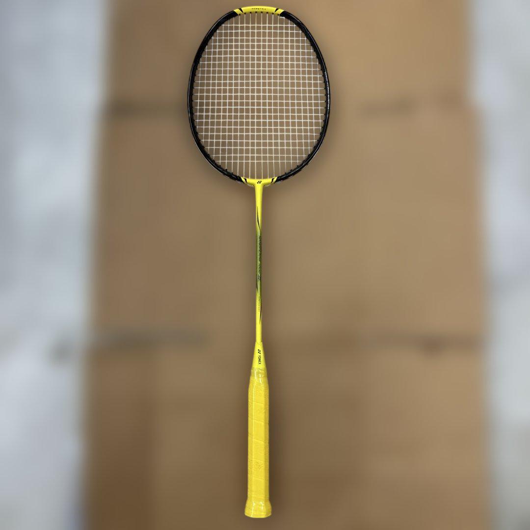 YONEX ヨネックス NANOFLARE ナノフレア1000z 4UG5