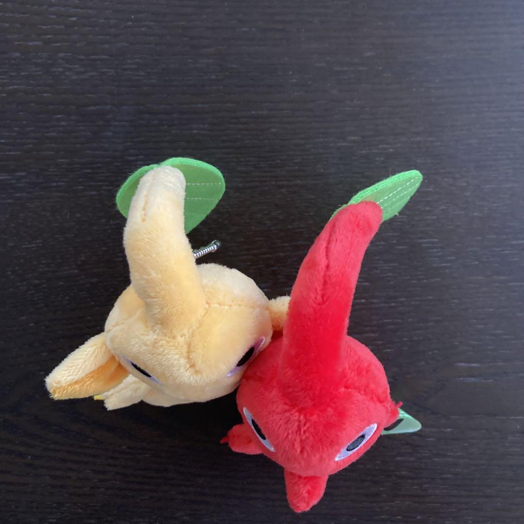 赤と黄色のぬいぐるみ・マスコット シーサー（赤）ボールチェーン - ぬいぐるみメーカーTAKE OFFの