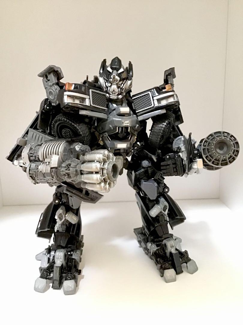 トランスフォーマー マスターピース　アイアンハイド MPM-6