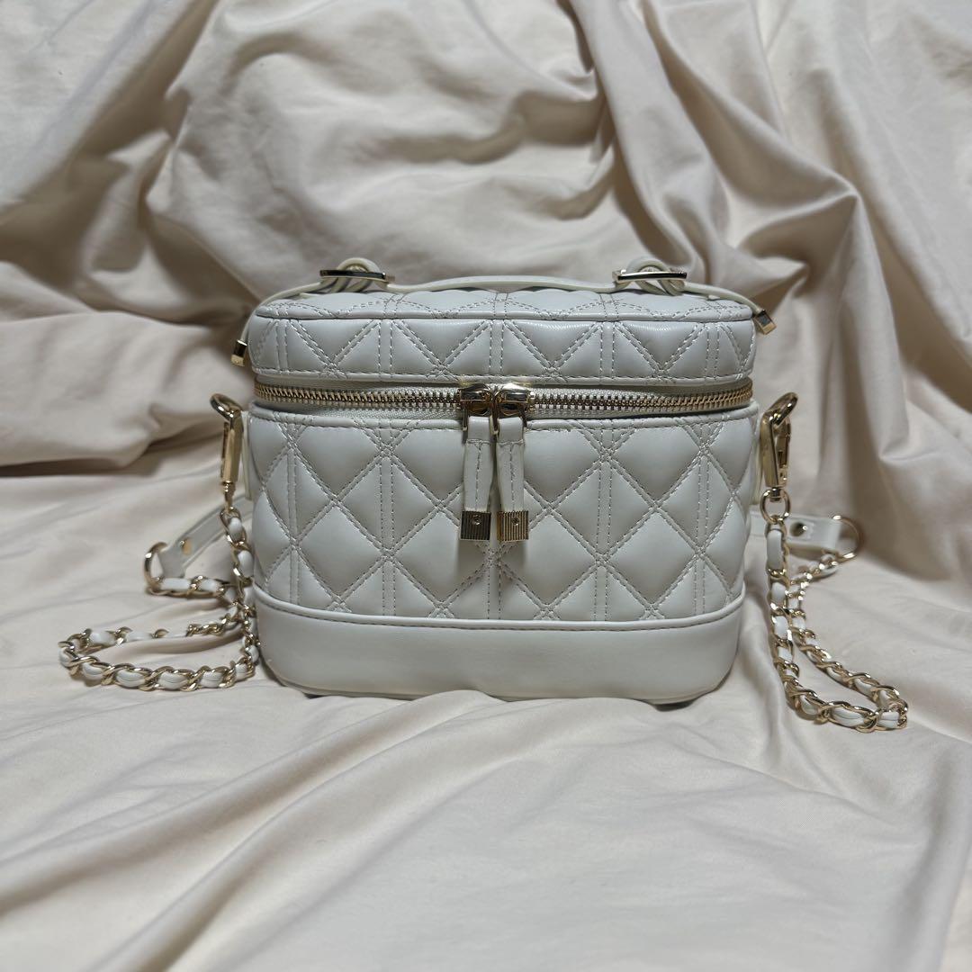 RANDA ホワイト キルティング2WAYバニティバッグ ショルダー WHITE