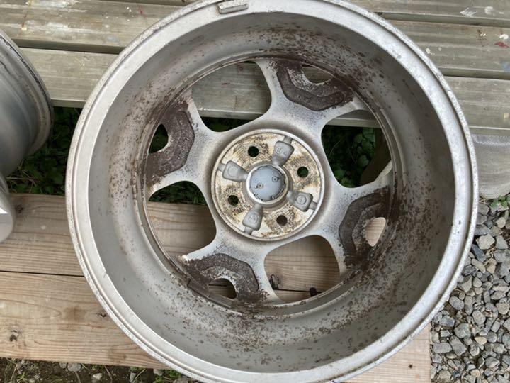 日産キューブZ11 50 PCD100 4穴 4本 2lkWj-m22849170761 15×5.5J 定番NEW