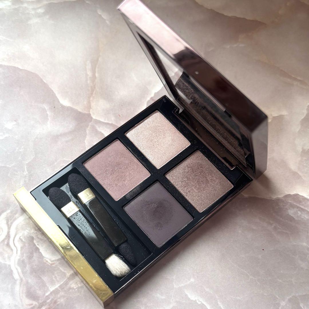 Tom Ford アイシャドウ アイカラークォード 13 オーキッドヘイズ