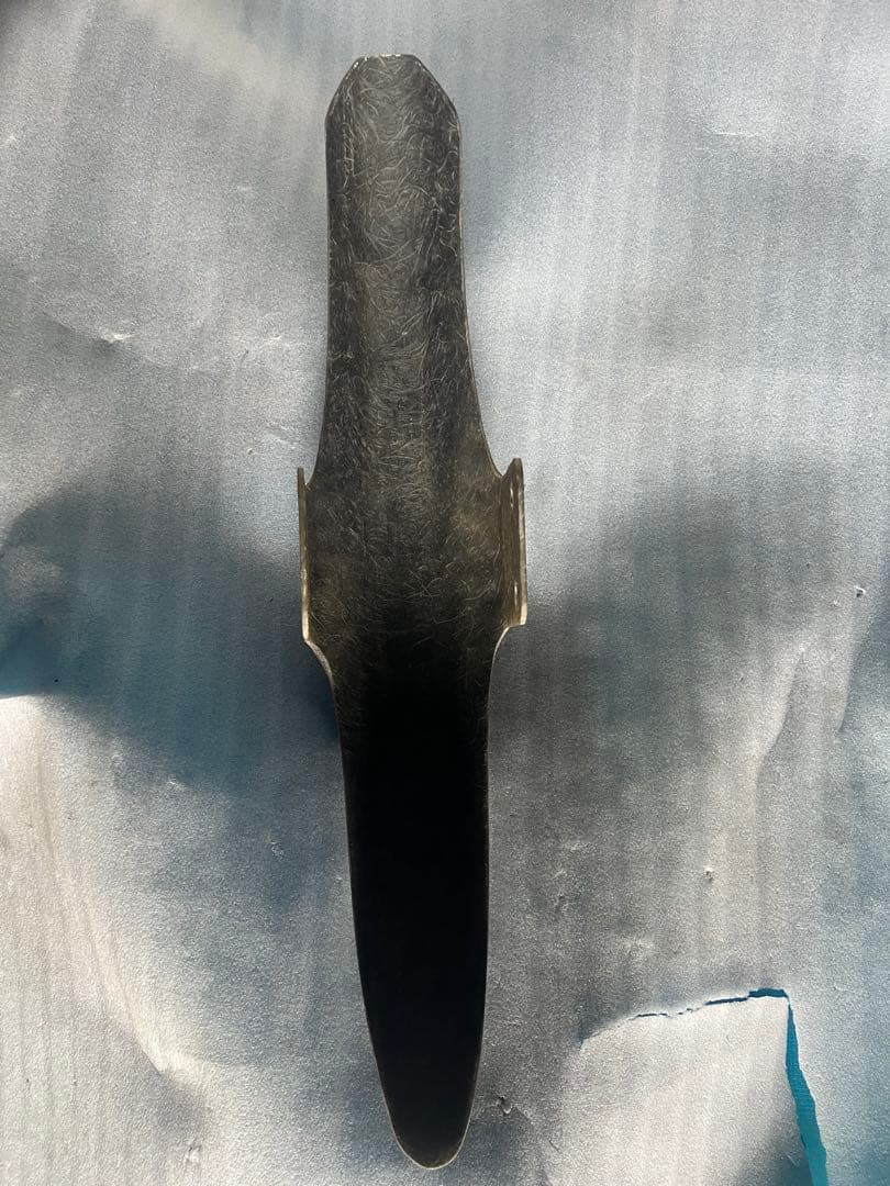 3面 トンガリフェンダー