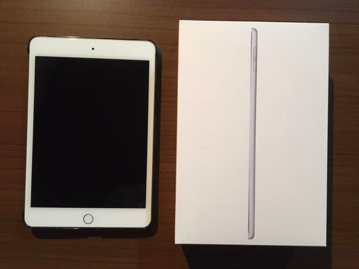 極美品 iPad Pro 12.9インチ 第4世代 純正カバー付き 128GB ipad pro12