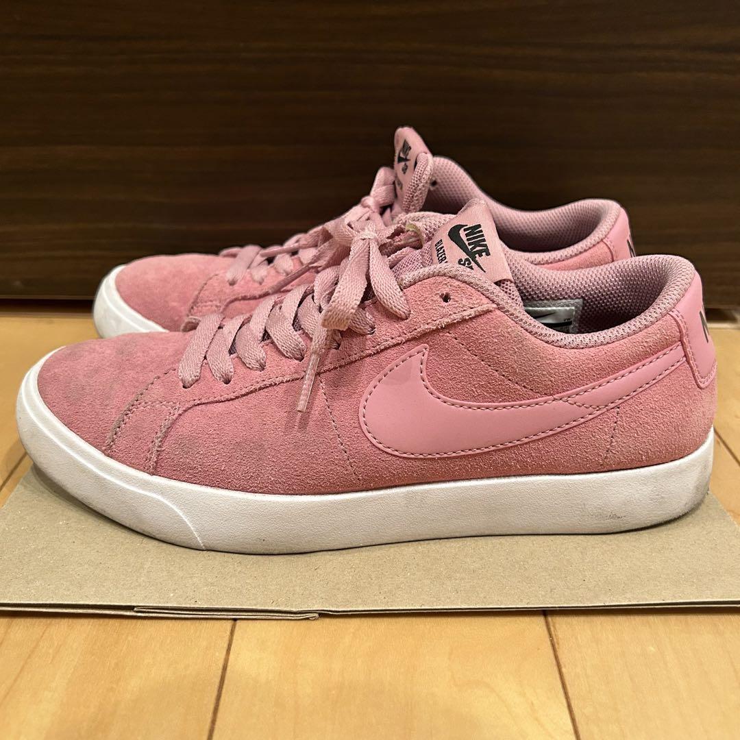 Nike SB Dunk Low 
