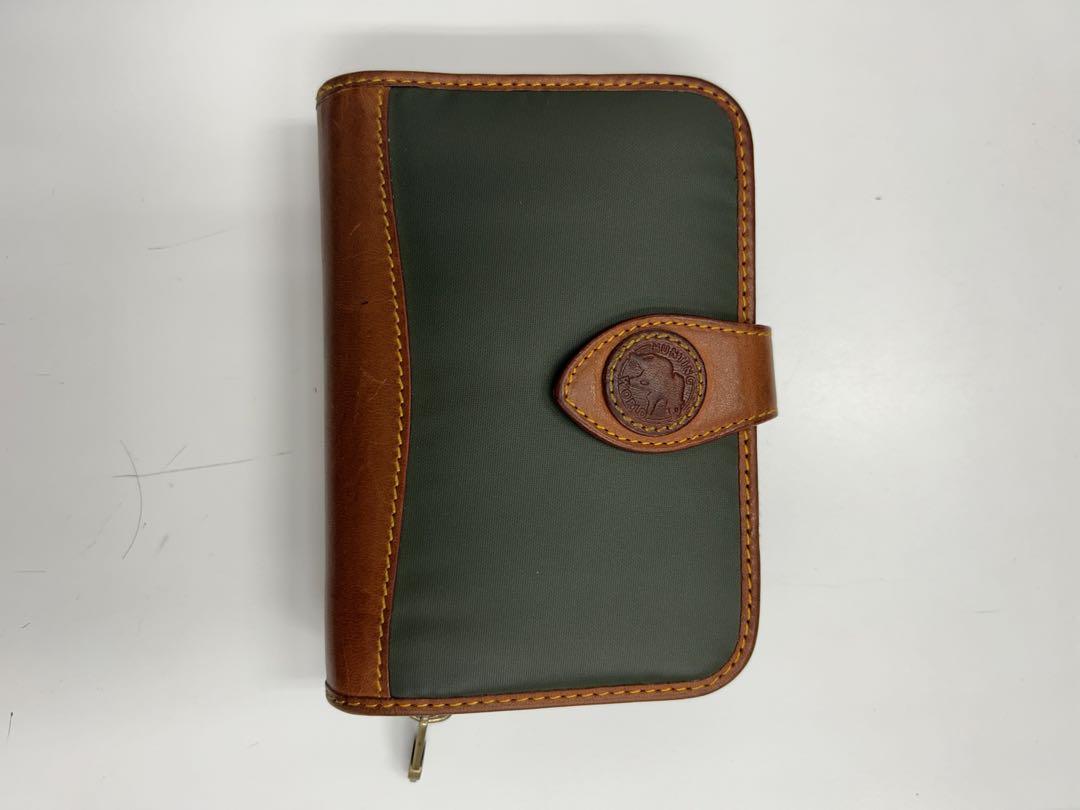 ハンティングワールド財布