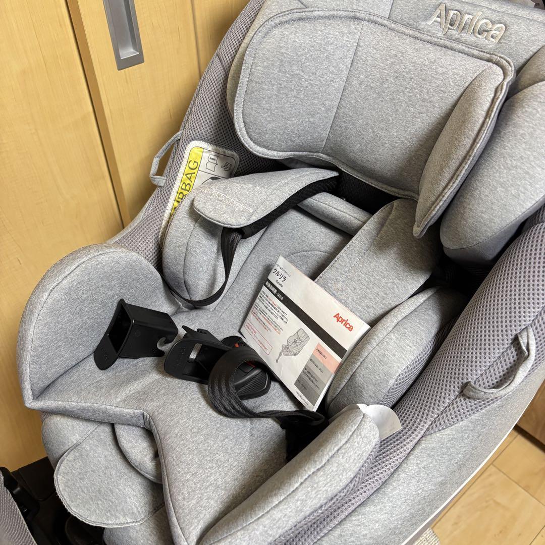 極美品 アップリカ クルリラ AC ISOFIX チャイルドシート グレー