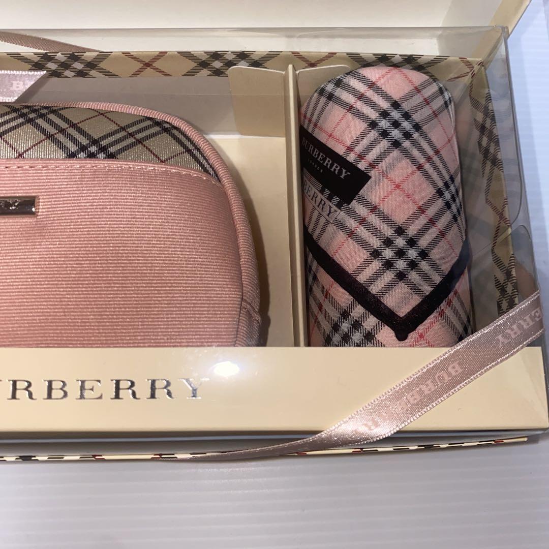 BURBERRY バーバリー ポーチ&ハンカチセット - メルカリ